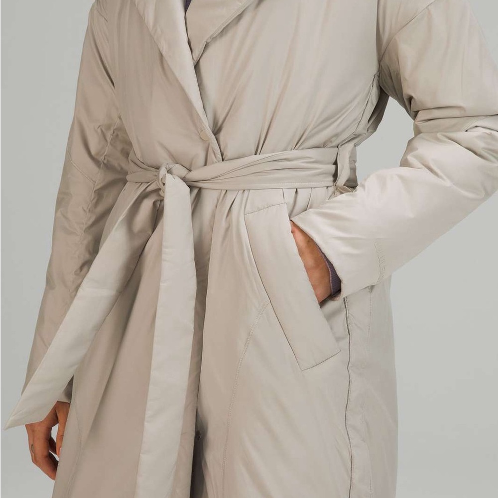 Lululemon Insulated Trench in Raw Linen, size 6 - Picture 10 of 13